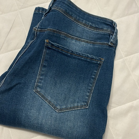 Women’s jeans - Picture 3 of 3